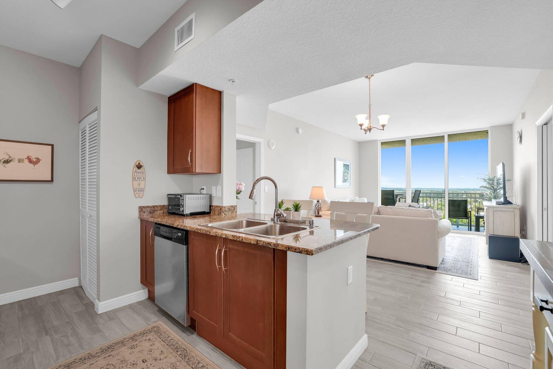 450 N FEDERAL Highway, #1213, Boynton Beach, FL 33435 450 N Federal Hwy - 4.jpg-SMALL