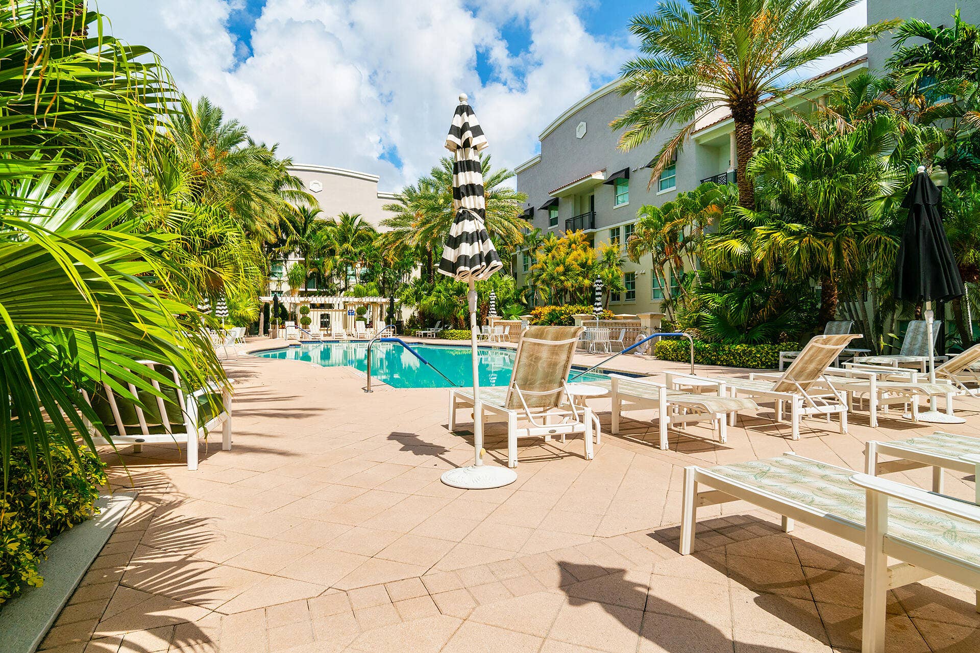 600 S Dixie Highway, #636, West Palm Beach, FL 33401 THE-PRADO-001