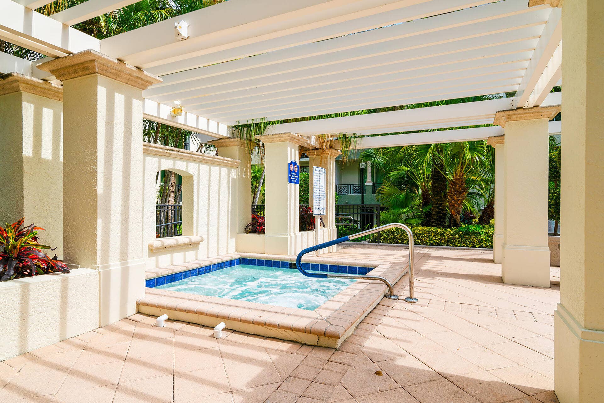 600 S Dixie Highway, #636, West Palm Beach, FL 33401 THE-PRADO-002