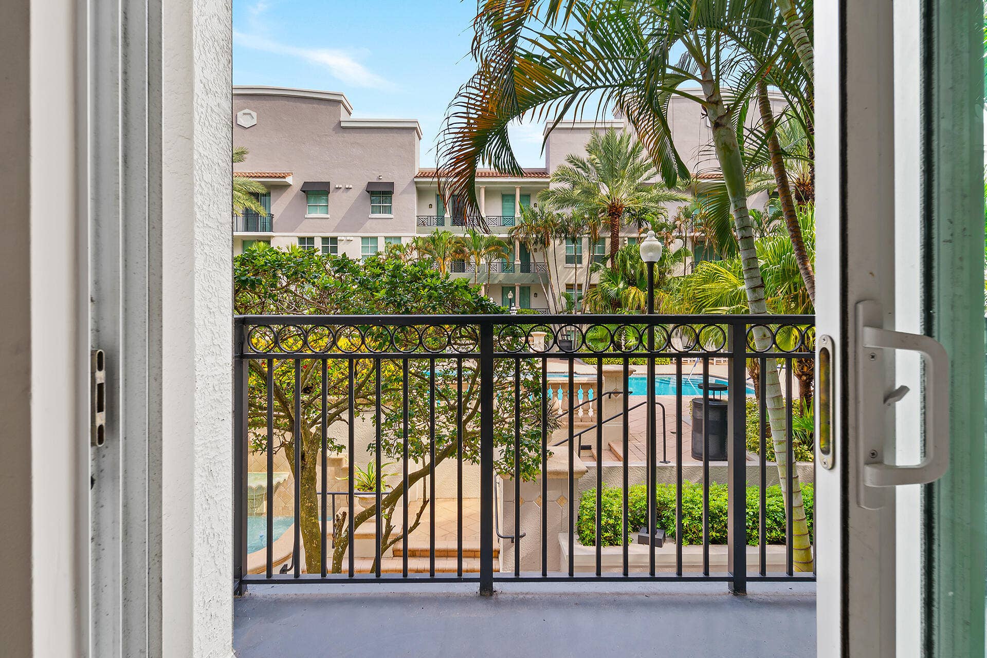 600 S Dixie Highway, #636, West Palm Beach, FL 33401 600-S-DIXIE-HWY-636-33401-010