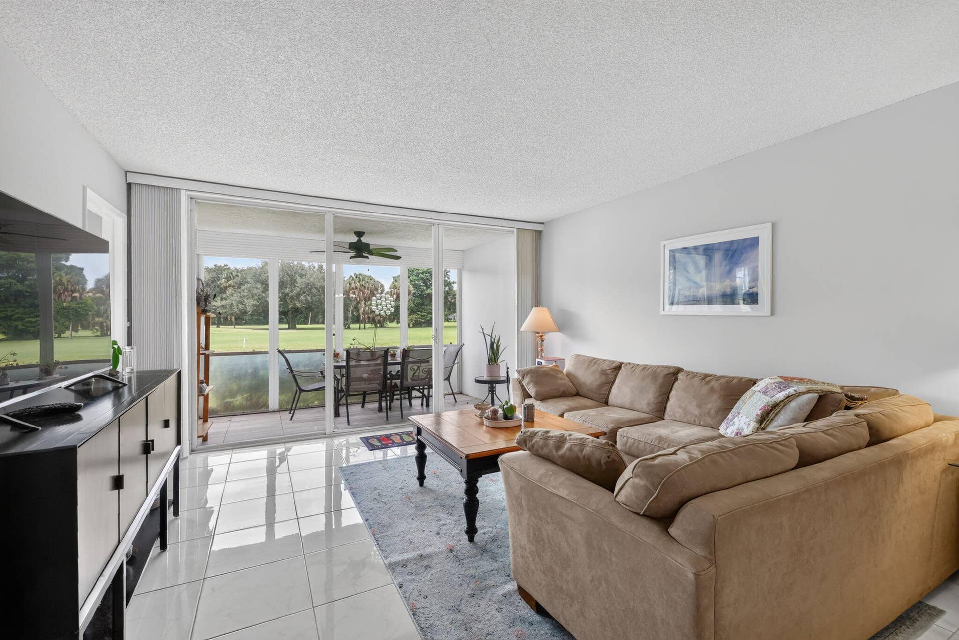 575 Oaks Lane, #102, Pompano Beach, FL 33069 14-web-or-mls-8I8A8186