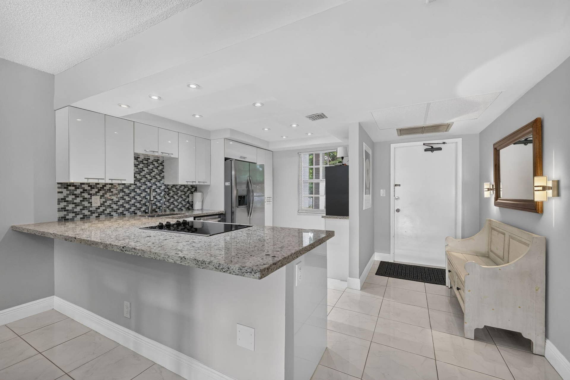 575 Oaks Lane, #102, Pompano Beach, FL 33069 5-web-or-mls-8I8A8142