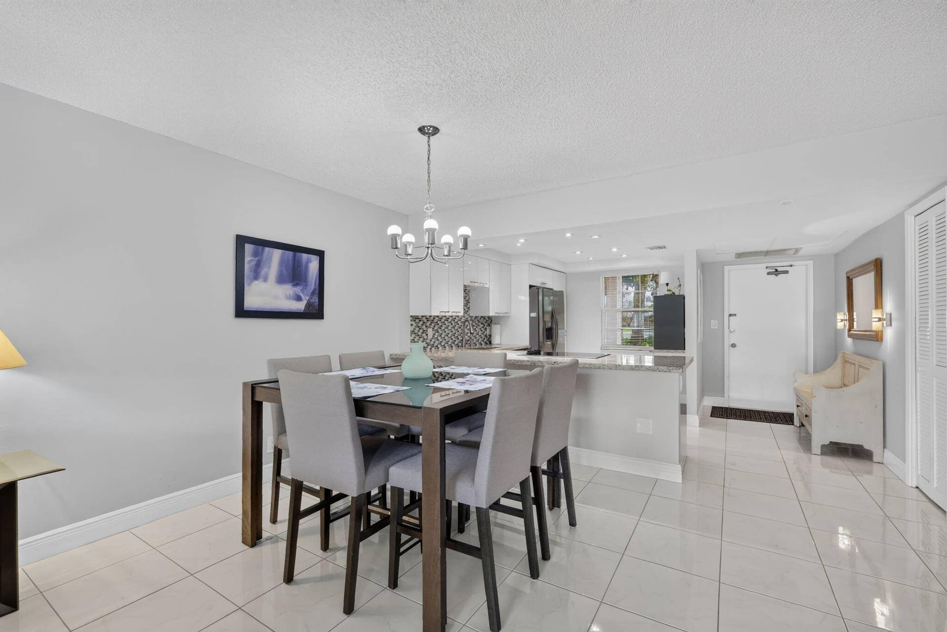 575 Oaks Lane, #102, Pompano Beach, FL 33069 13-web-or-mls-8I8A8181