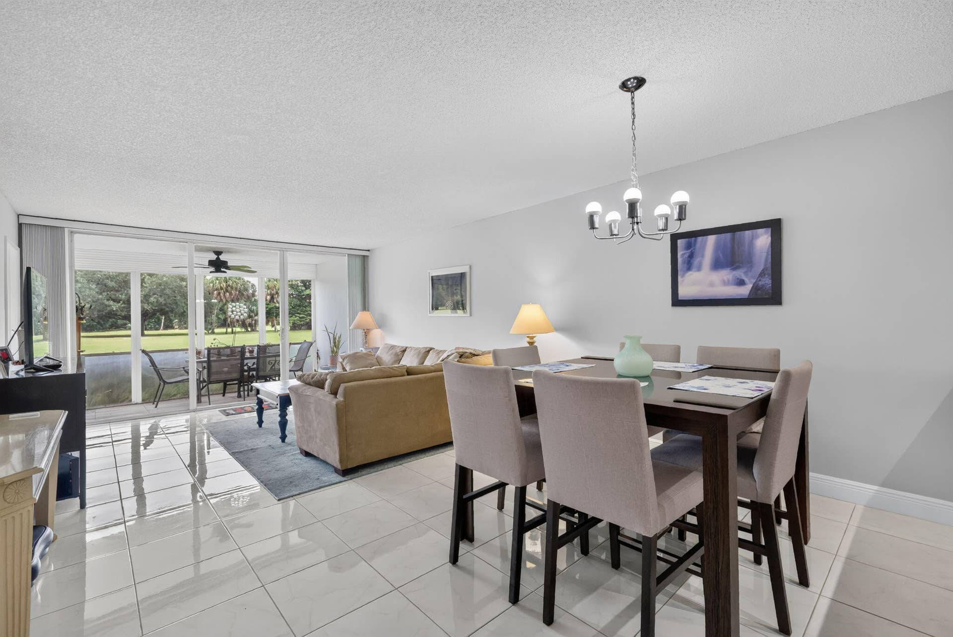 575 Oaks Lane, #102, Pompano Beach, FL 33069 10-web-or-mls-8I8A8172