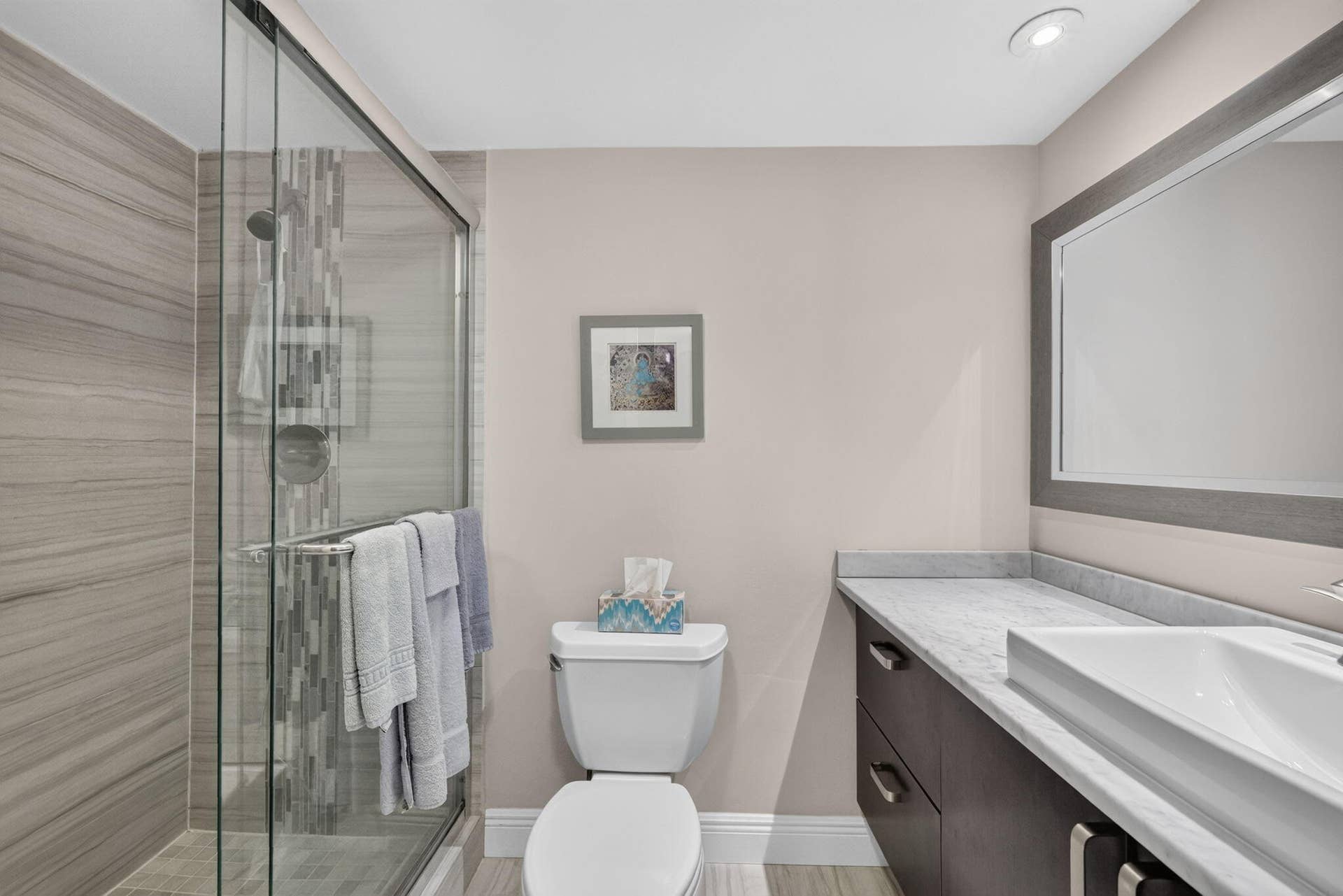 575 Oaks Lane, #102, Pompano Beach, FL 33069 27-web-or-mls-8I8A8256