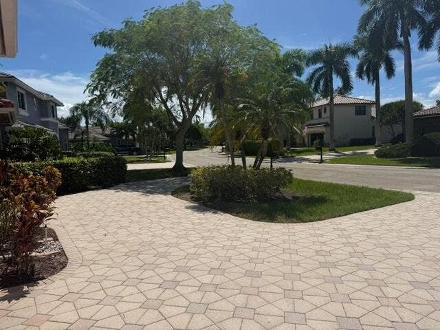 503 NW 118th Way, Coral Springs, FL 33071 IMG_3261