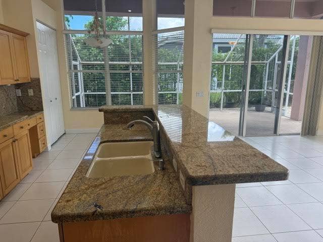 503 NW 118th Way, Coral Springs, FL 33071 0-21