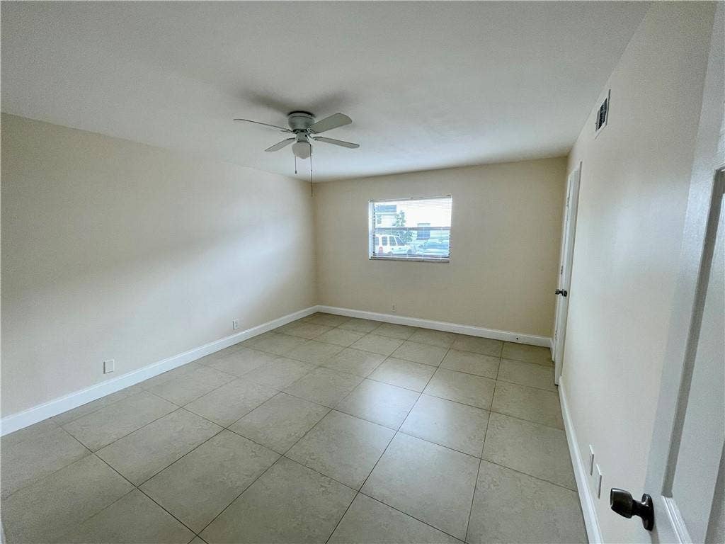 607 NE 29TH Drive, #18, Wilton Manors, FL 33334 GetMedia - 2026-09-25T143736.448