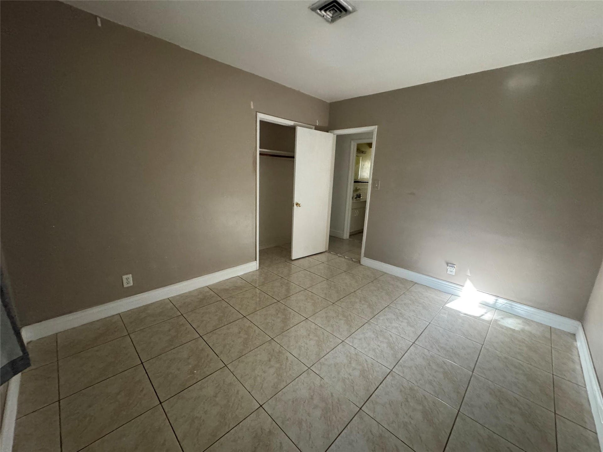 5691 SW 1st Street, Plantation, FL 33317 Photo 18