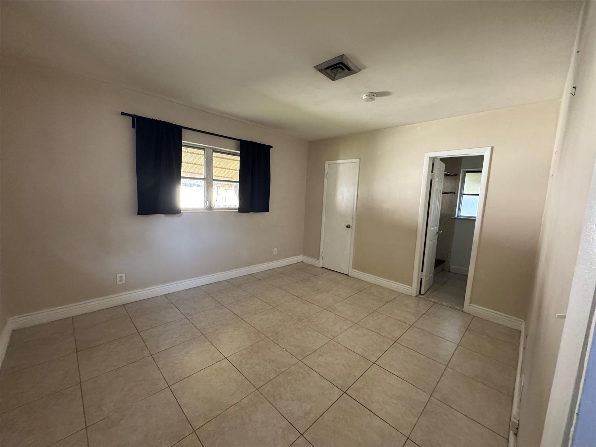 5691 SW 1st Street, Plantation, FL 33317 Photo 9