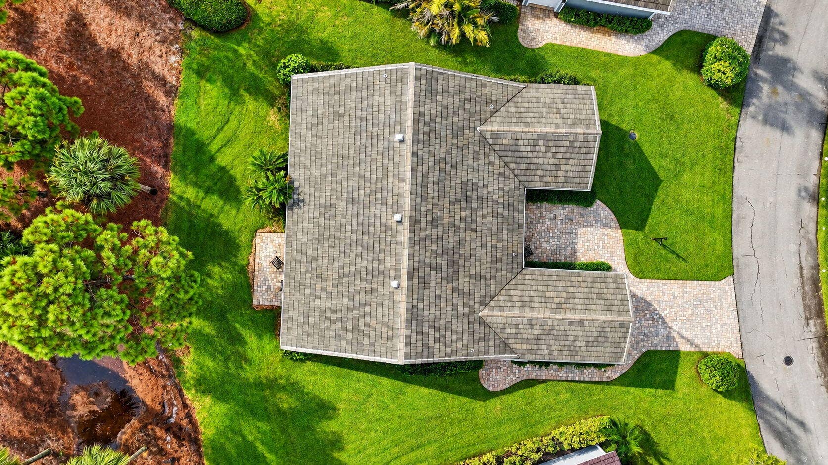 7 Holly Drive, Boynton Beach, FL 33436 52-web-or-mls-DJI_20260923113218_0586_D(