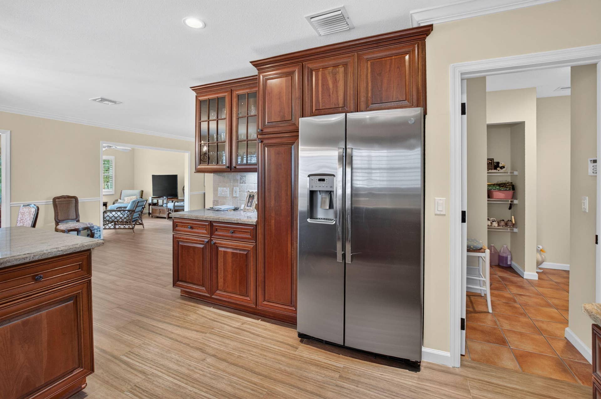7 Holly Drive, Boynton Beach, FL 33436 17-web-or-mls-DSC_6570