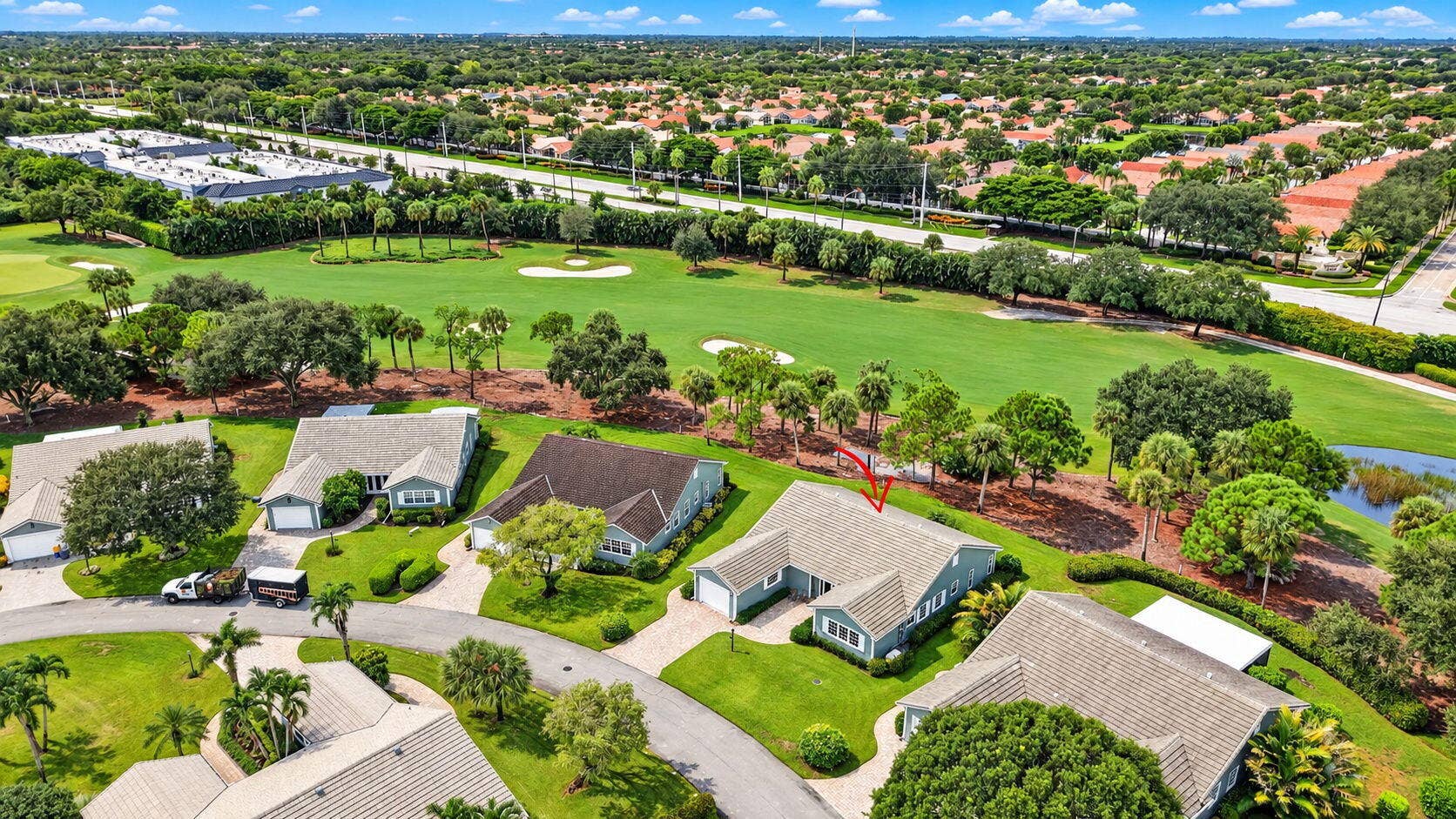 7 Holly Drive, Boynton Beach, FL 33436 45-web-or-mls-DJI_20260923113109_0548_D(