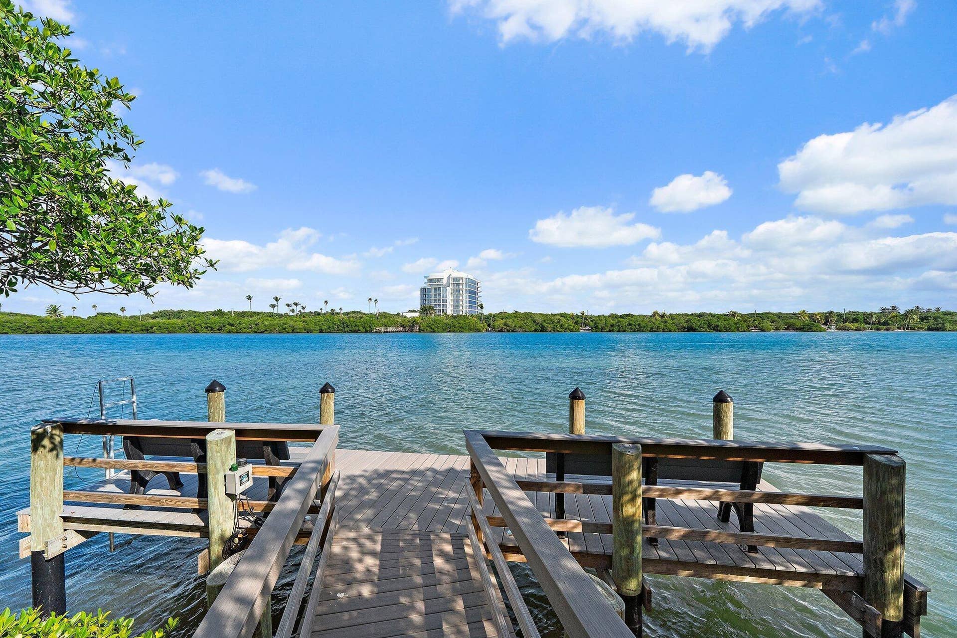200 WATERWAY Road, #105, Tequesta, Tequesta, FL 33469 080-200WaterwayRd-105-Jupiter-SMALL