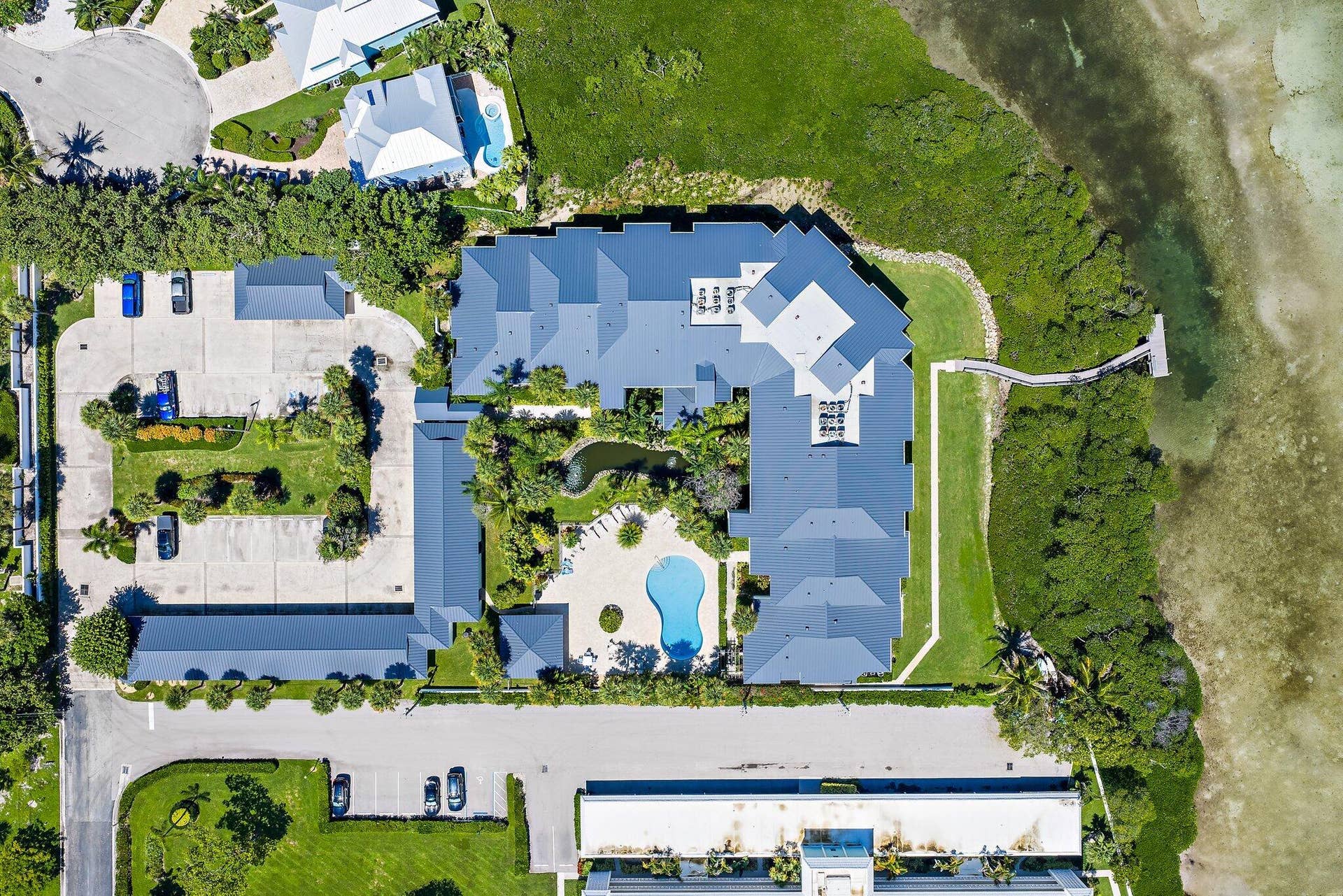200 WATERWAY Road, #105, Tequesta, Tequesta, FL 33469 027-200WaterwayRd-Tequesta-SMALL
