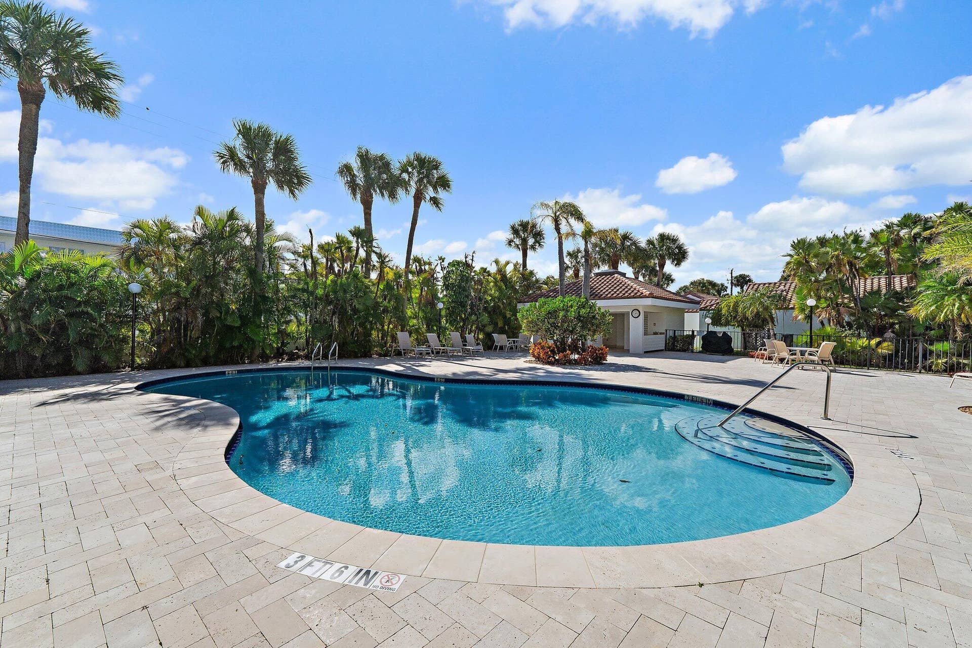 200 WATERWAY Road, #105, Tequesta, Tequesta, FL 33469 034-200WaterwayRd-105-Jupiter-SMALL