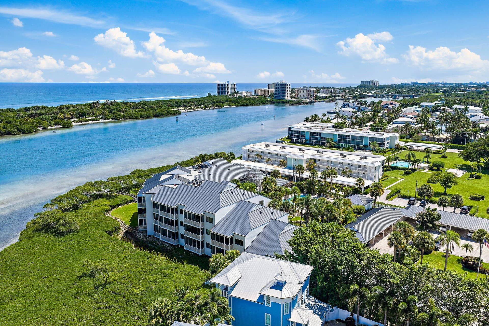 200 WATERWAY Road, #105, Tequesta, Tequesta, FL 33469 013-200WaterwayRd-Tequesta-SMALL