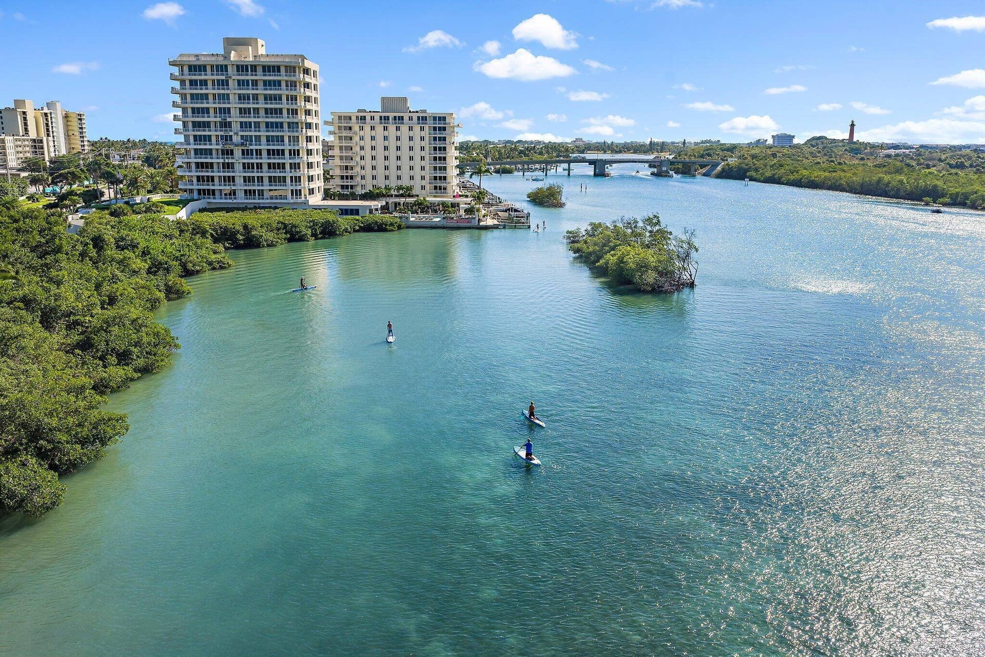 200 WATERWAY Road, #105, Tequesta, Tequesta, FL 33469 026-200WaterwayRd-105-Jupiter-SMALL