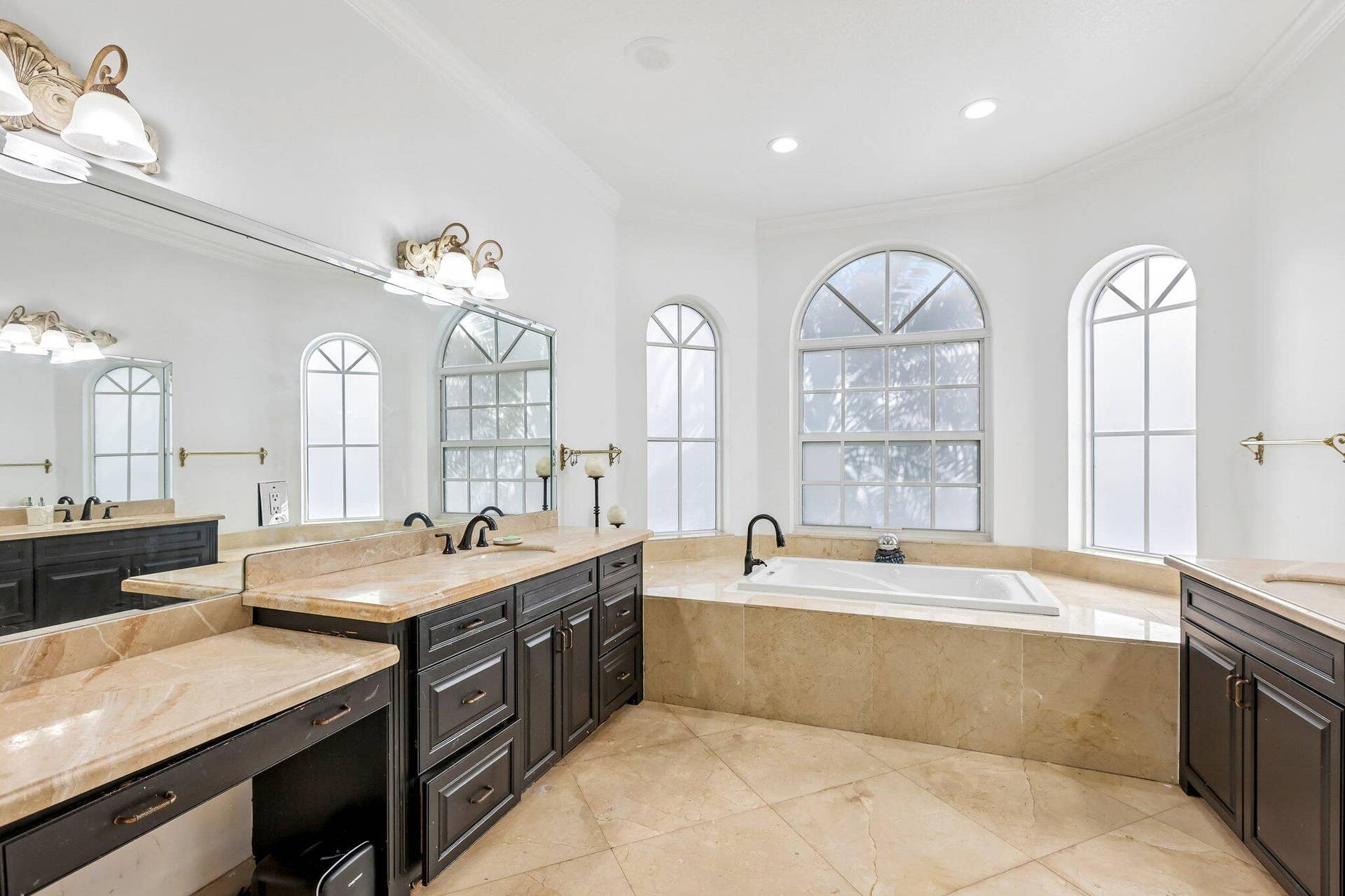 6911 NW 84TH Avenue, Parkland, FL 33067 33-web-or-mls-NW 84th Ave-S1609-033