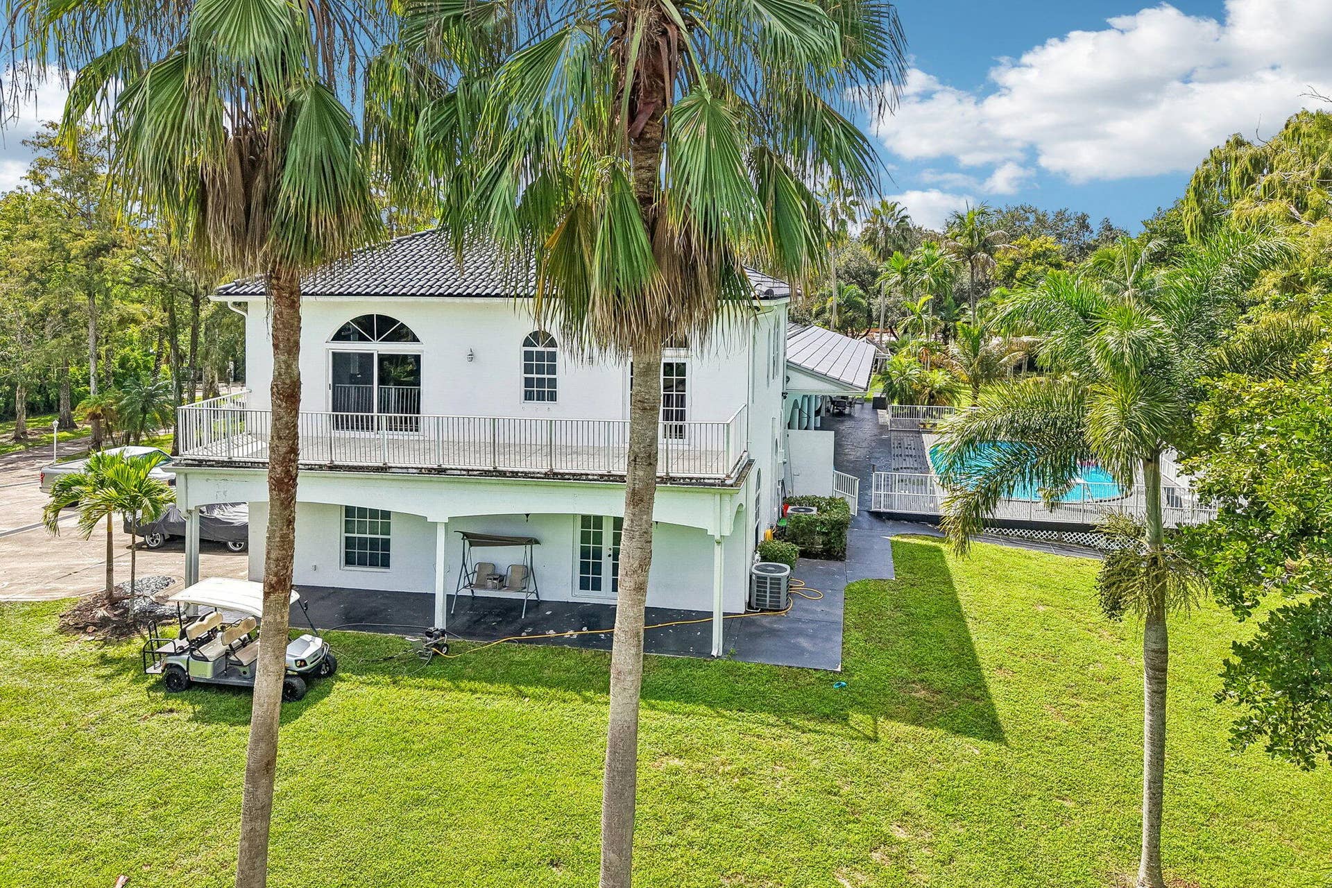 6911 NW 84TH Avenue, Parkland, FL 33067 75-web-or-mls-NW 84th Ave-S1609-075