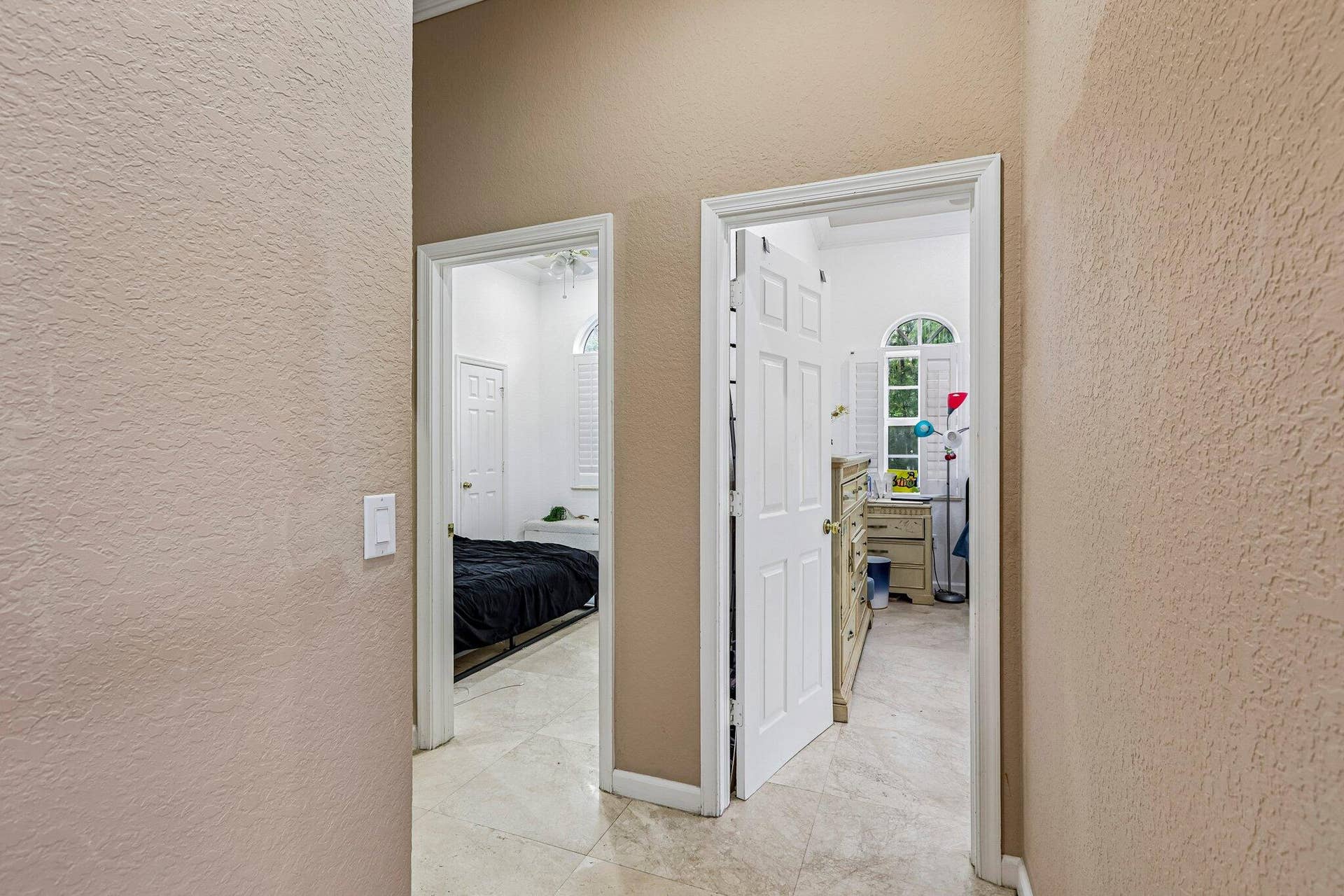 6911 NW 84TH Avenue, Parkland, FL 33067 96-web-or-mls-NW 84th Ave-S2409-016