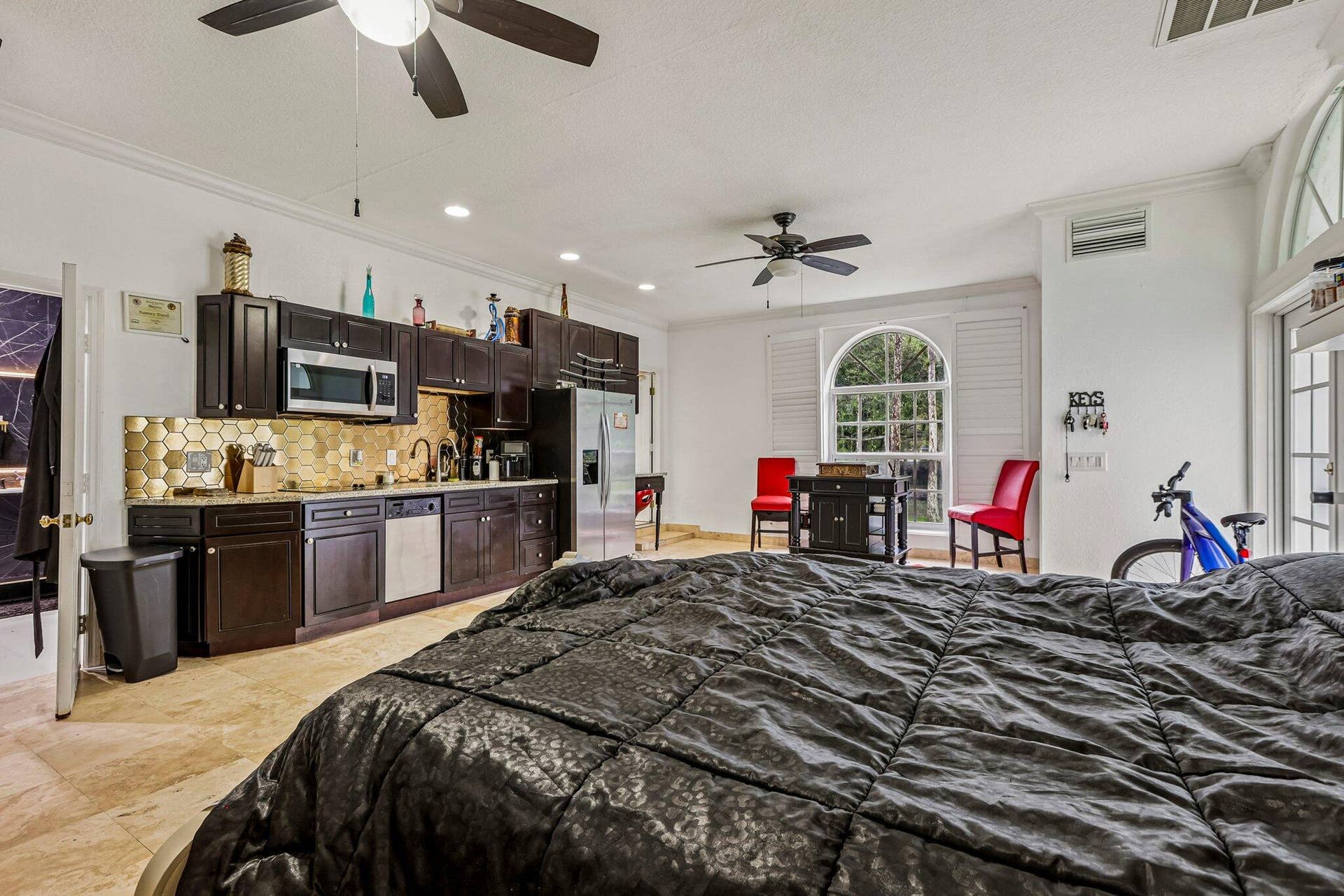 6911 NW 84TH Avenue, Parkland, FL 33067 91-web-or-mls-NW 84th Ave-S2409-011