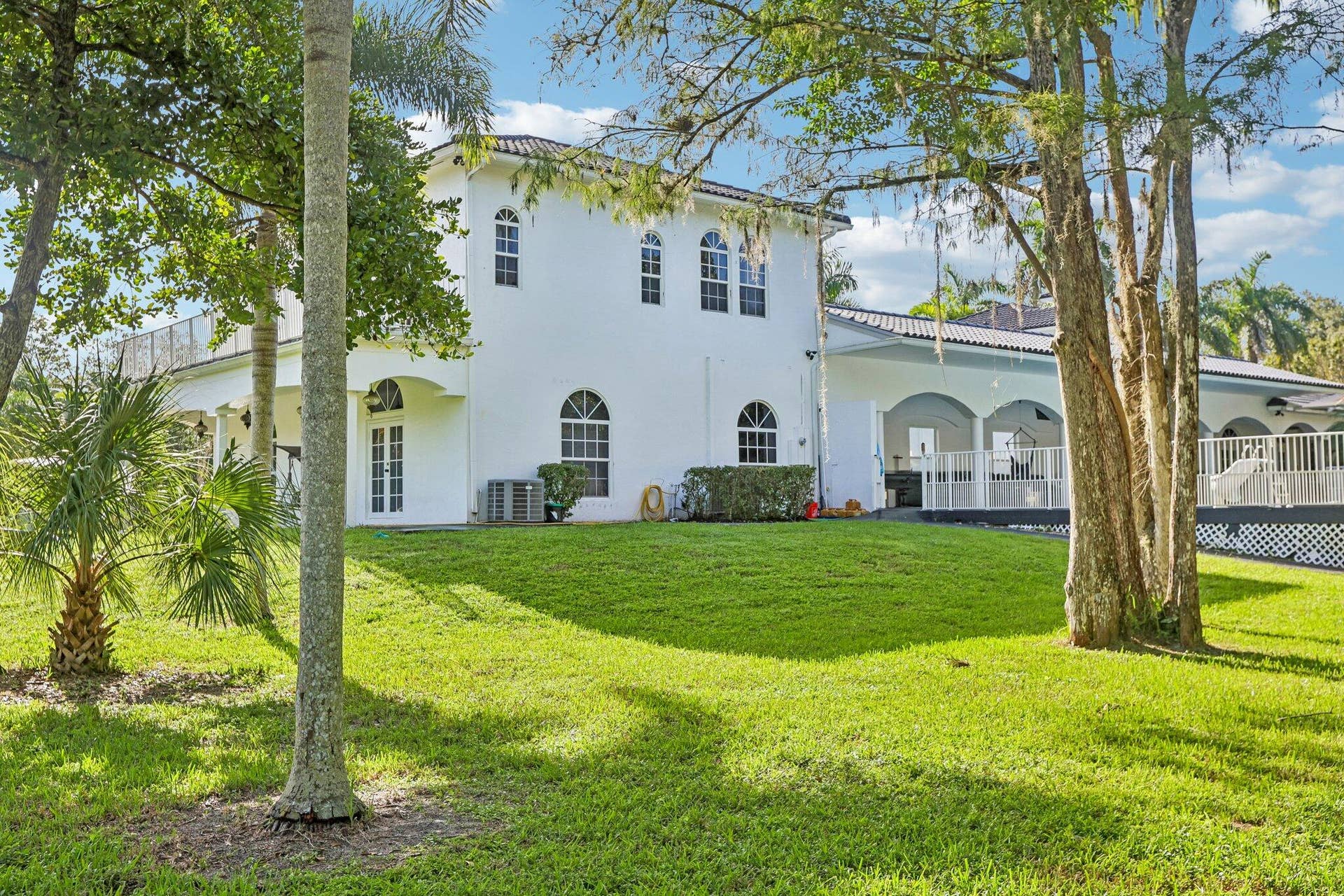 6911 NW 84TH Avenue, Parkland, FL 33067 61-web-or-mls-NW 84th Ave-S1609-061