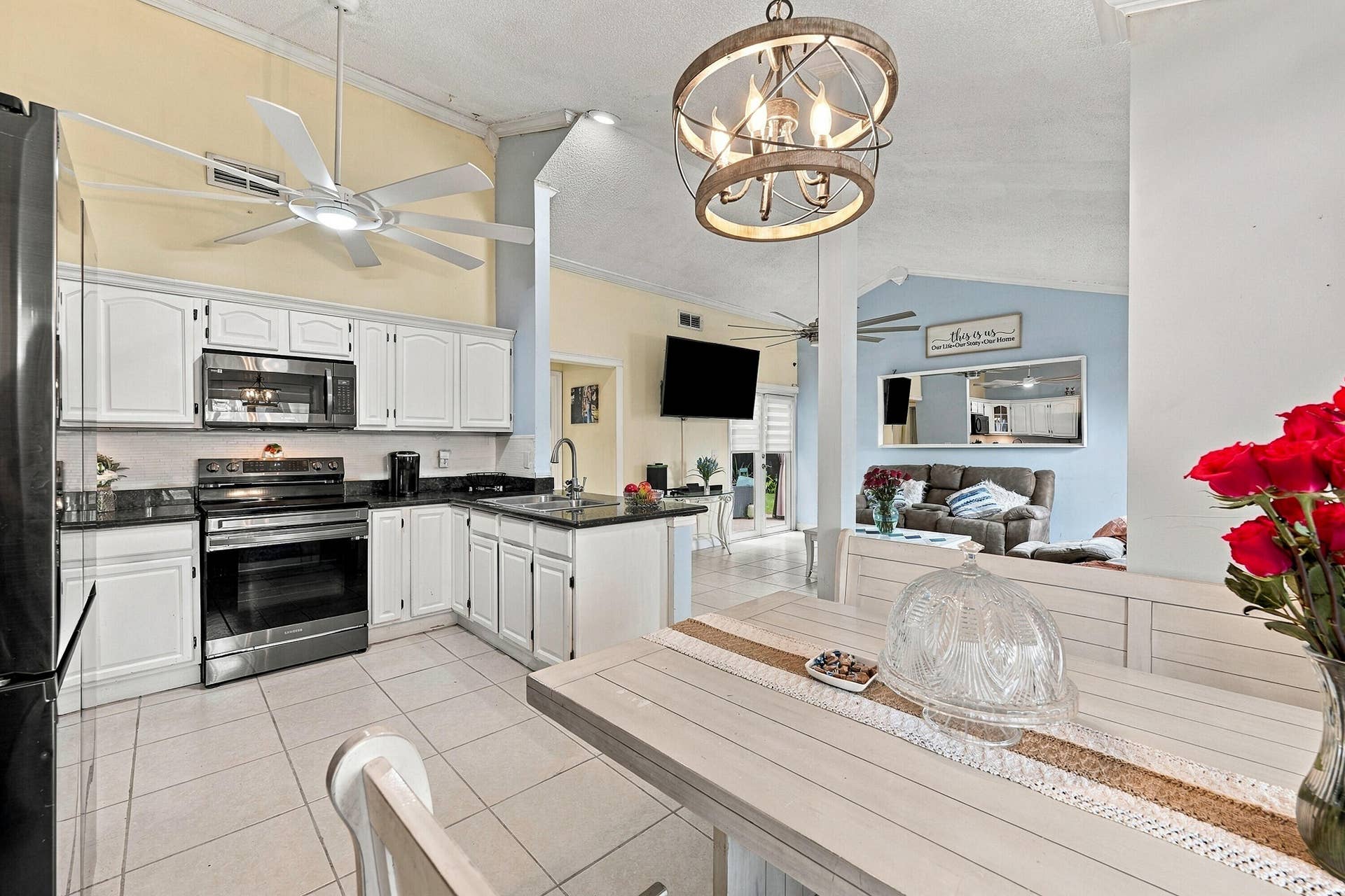 Spacious Kitchen