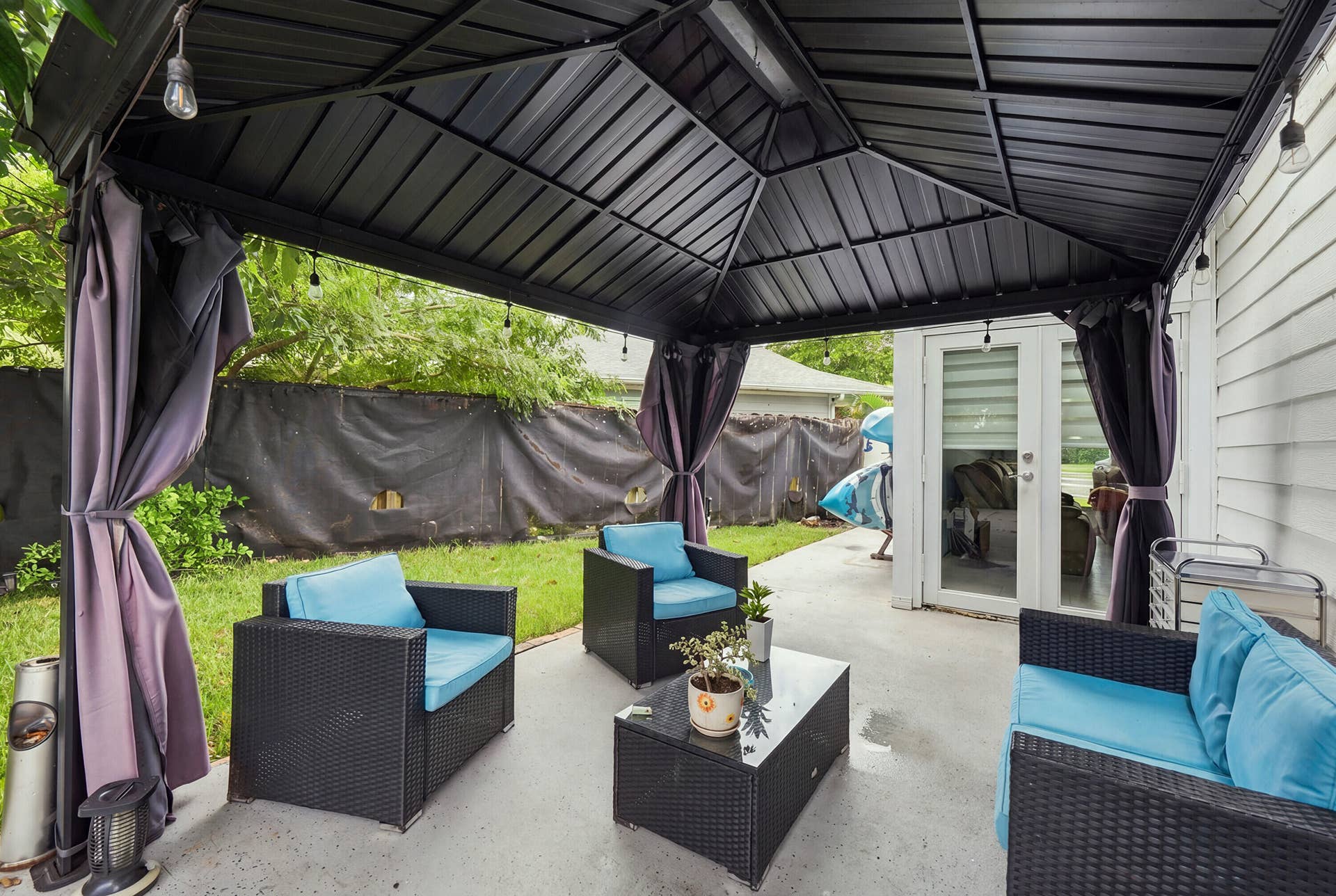 patio area different angle