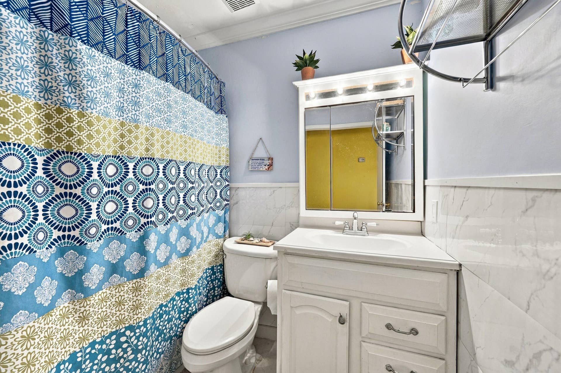 Bathroom 2