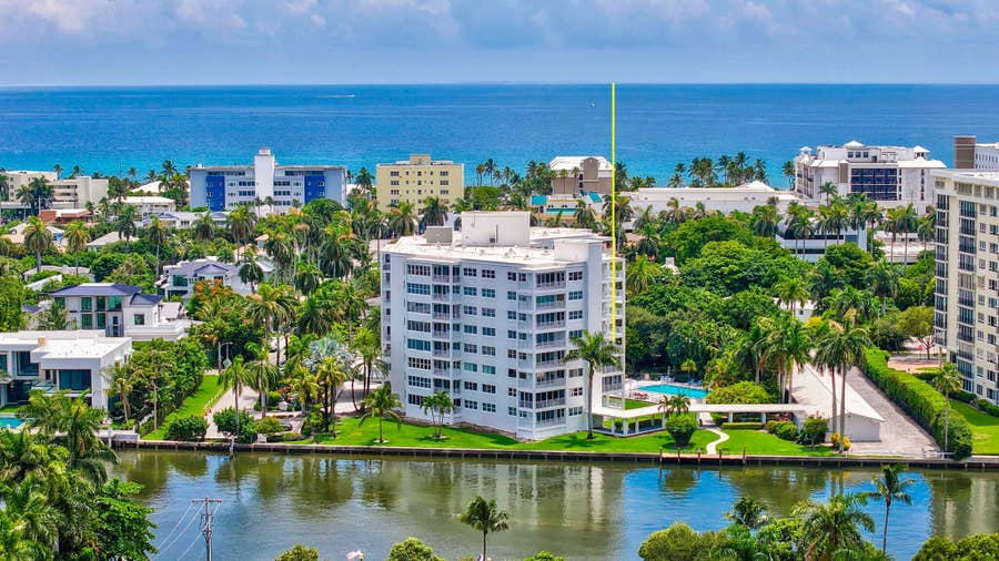 Property photo for 1000 Lowry Street, #4F, Delray Beach, FL