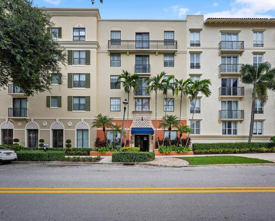 Property photo for 720 S Sapodilla Avenue, #204, West Palm Beach, FL