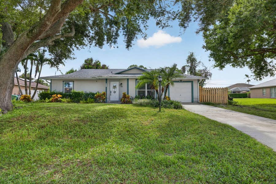 Property photo for 872 SW NICHOLS Terrace, Port St Lucie, FL