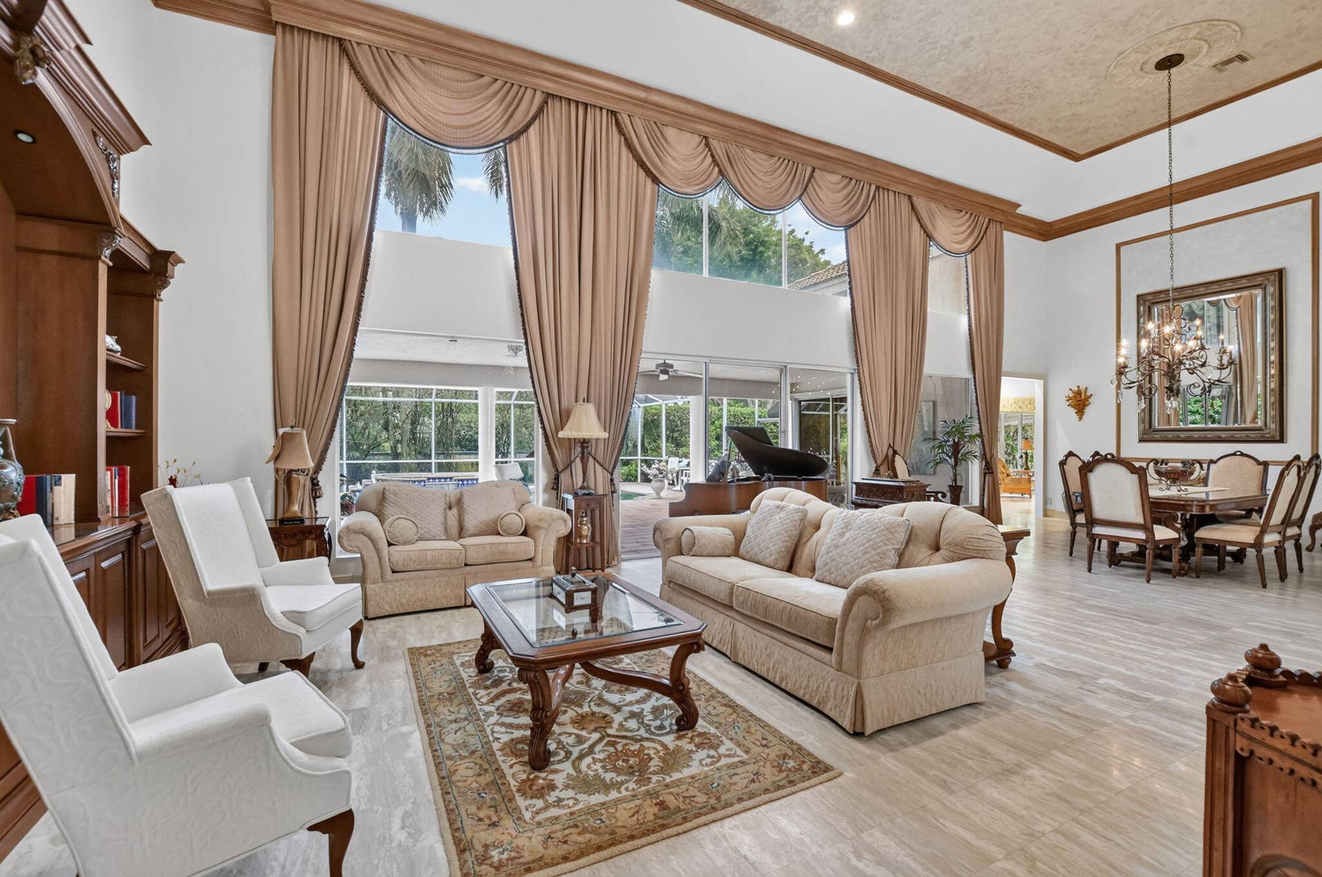 6243 NW 23rd Way, Boca Raton, FL 33496 Living Room