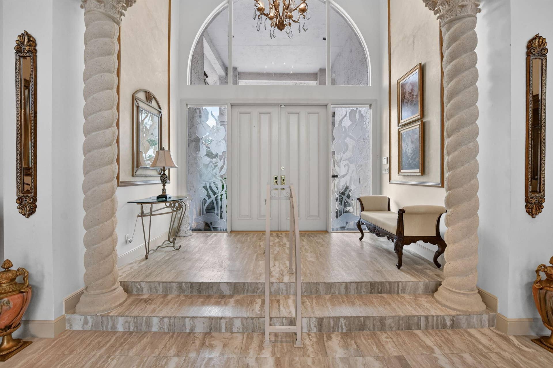 6243 NW 23rd Way, Boca Raton, FL 33496 Entrance Foyer