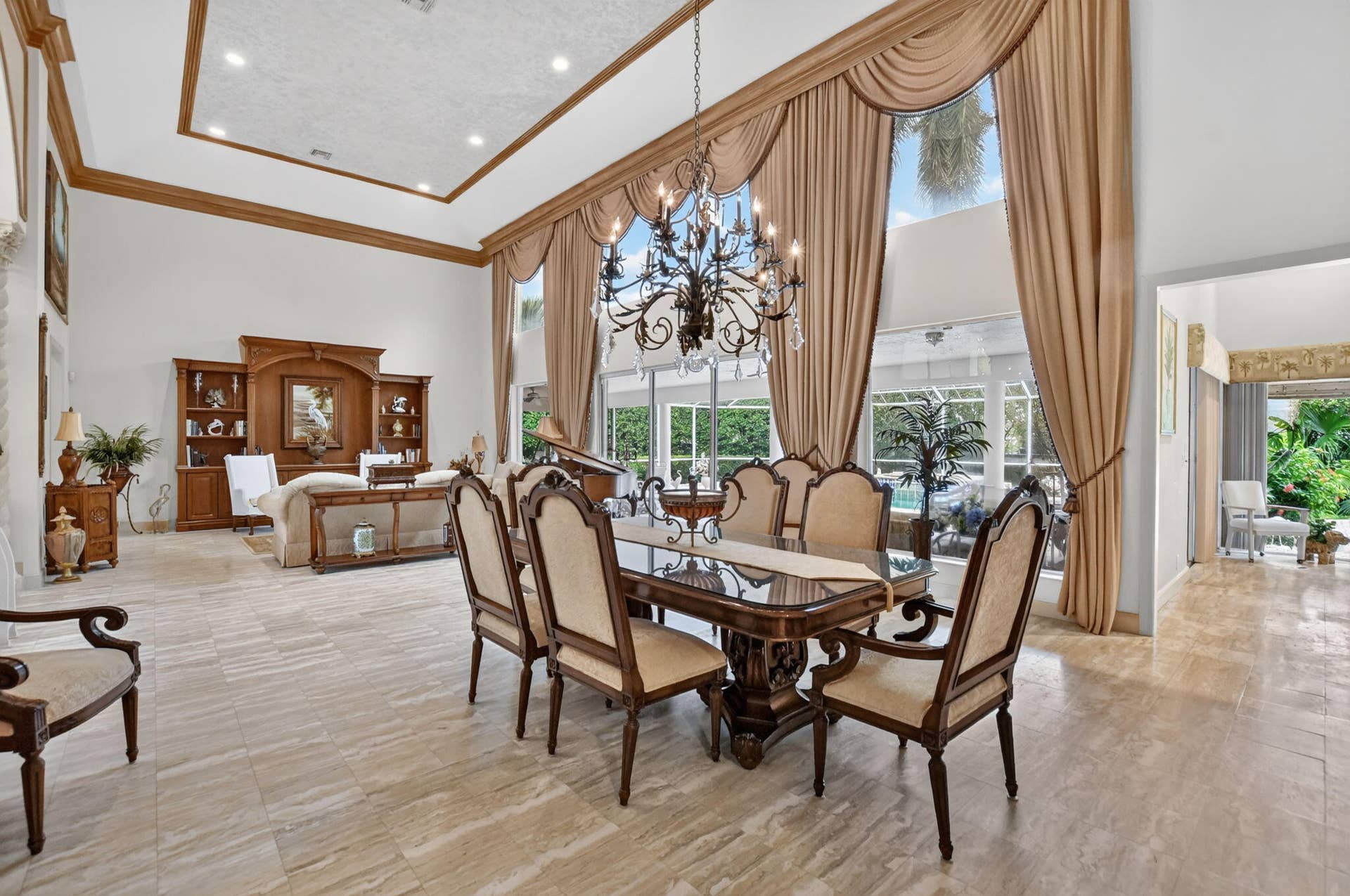 6243 NW 23rd Way, Boca Raton, FL 33496 Dining Room