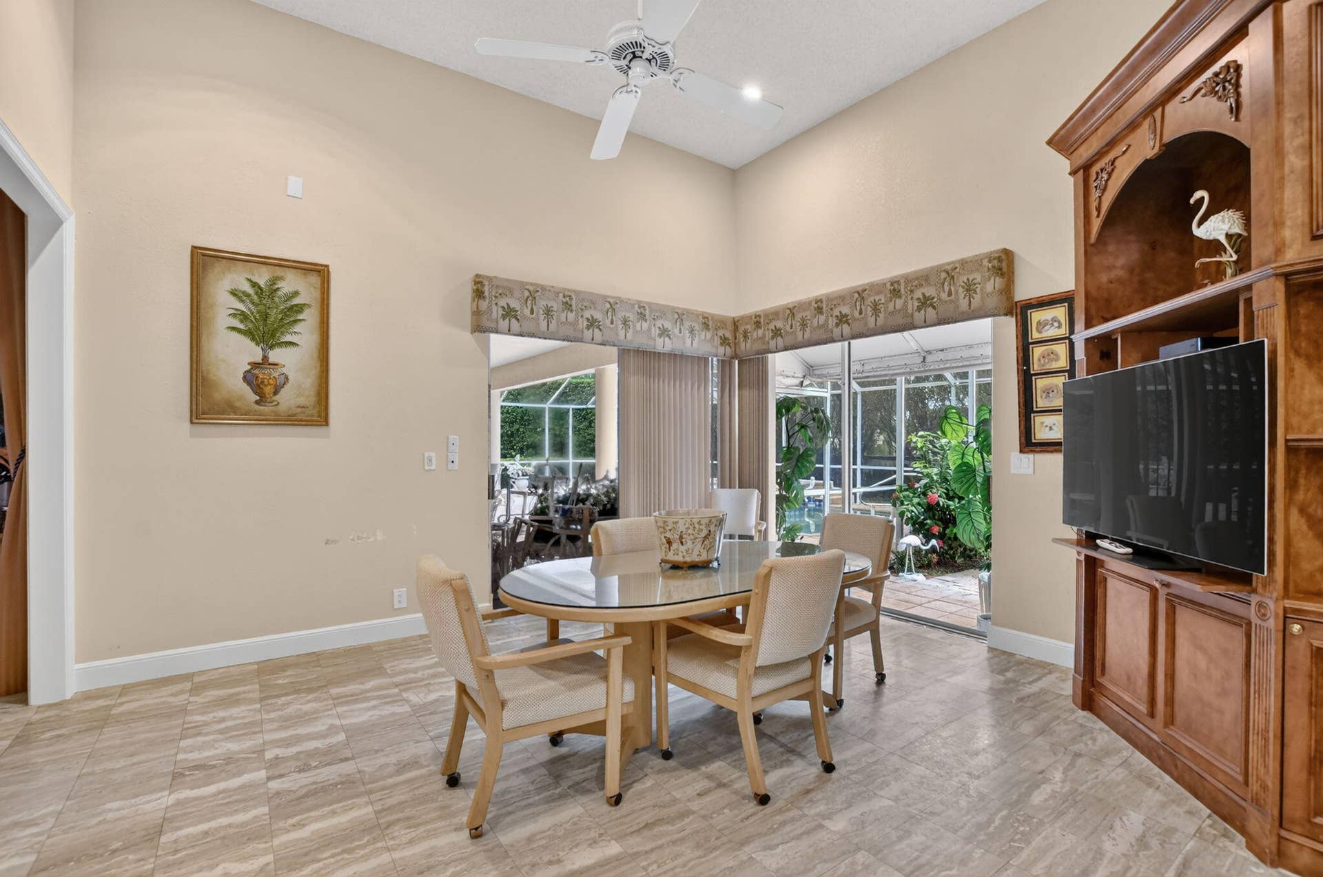 6243 NW 23rd Way, Boca Raton, FL 33496 Breakfast Nook