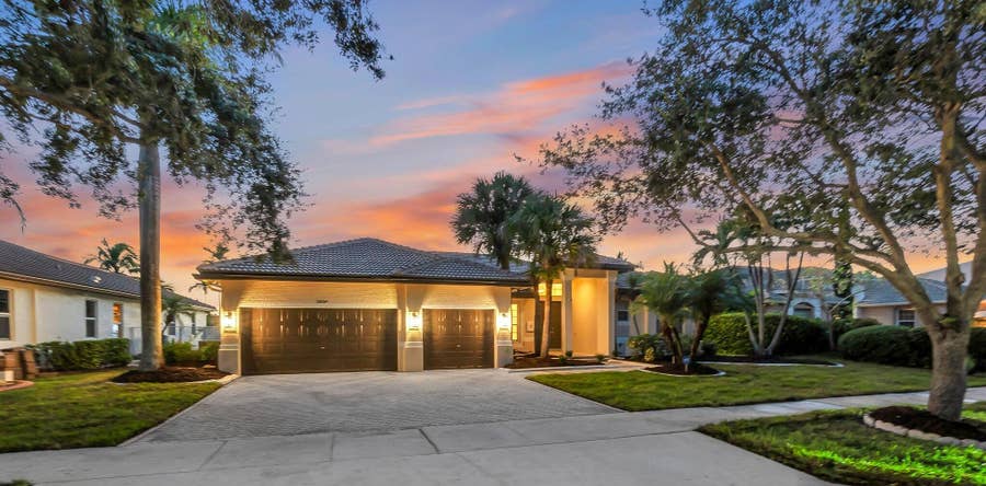 Property photo for 5057 COUNTRYBROOK Drive, Cooper City, FL