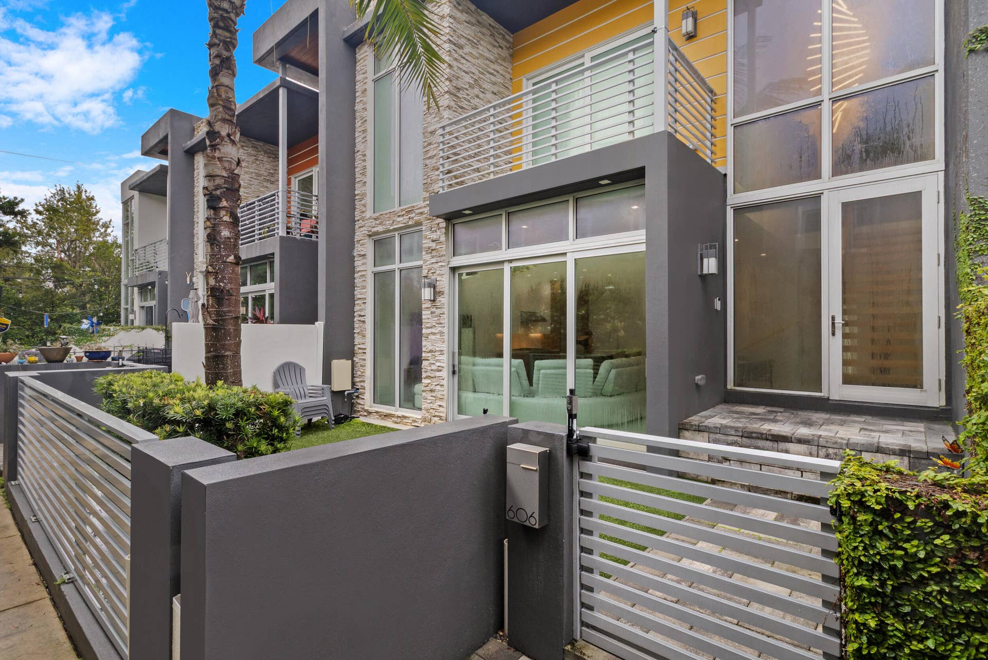 606 NE 8TH Avenue, Fort Lauderdale, FL 33304 7_accutour_01 606-ne-8th-ave -007