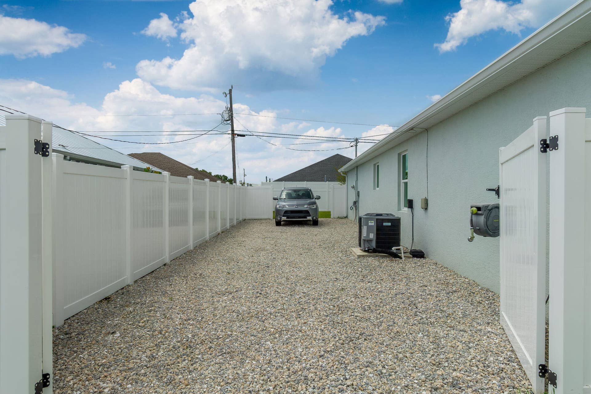 1912 SW FANFARE Street, Port St Lucie, FL 34987 34-web-or-mls-DSC05798