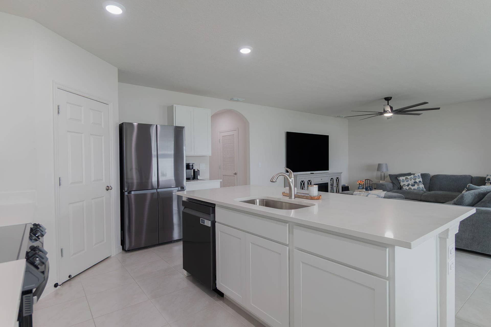 1912 SW FANFARE Street, Port St Lucie, FL 34987 KITCHEN