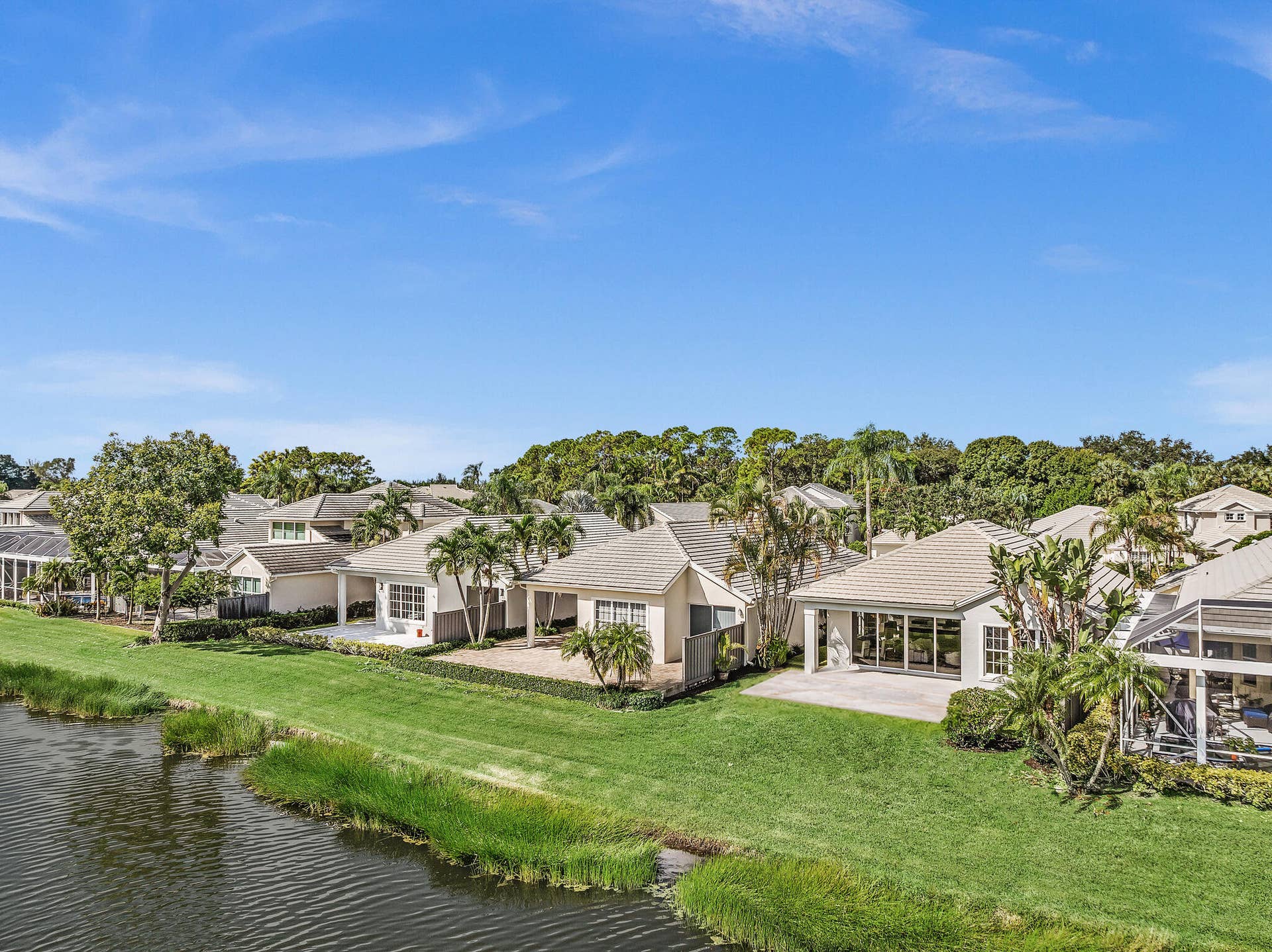 629 Masters Way, Palm Beach Gardens, FL 33418 DJI_20260924103919_0411_D_FPP (2)