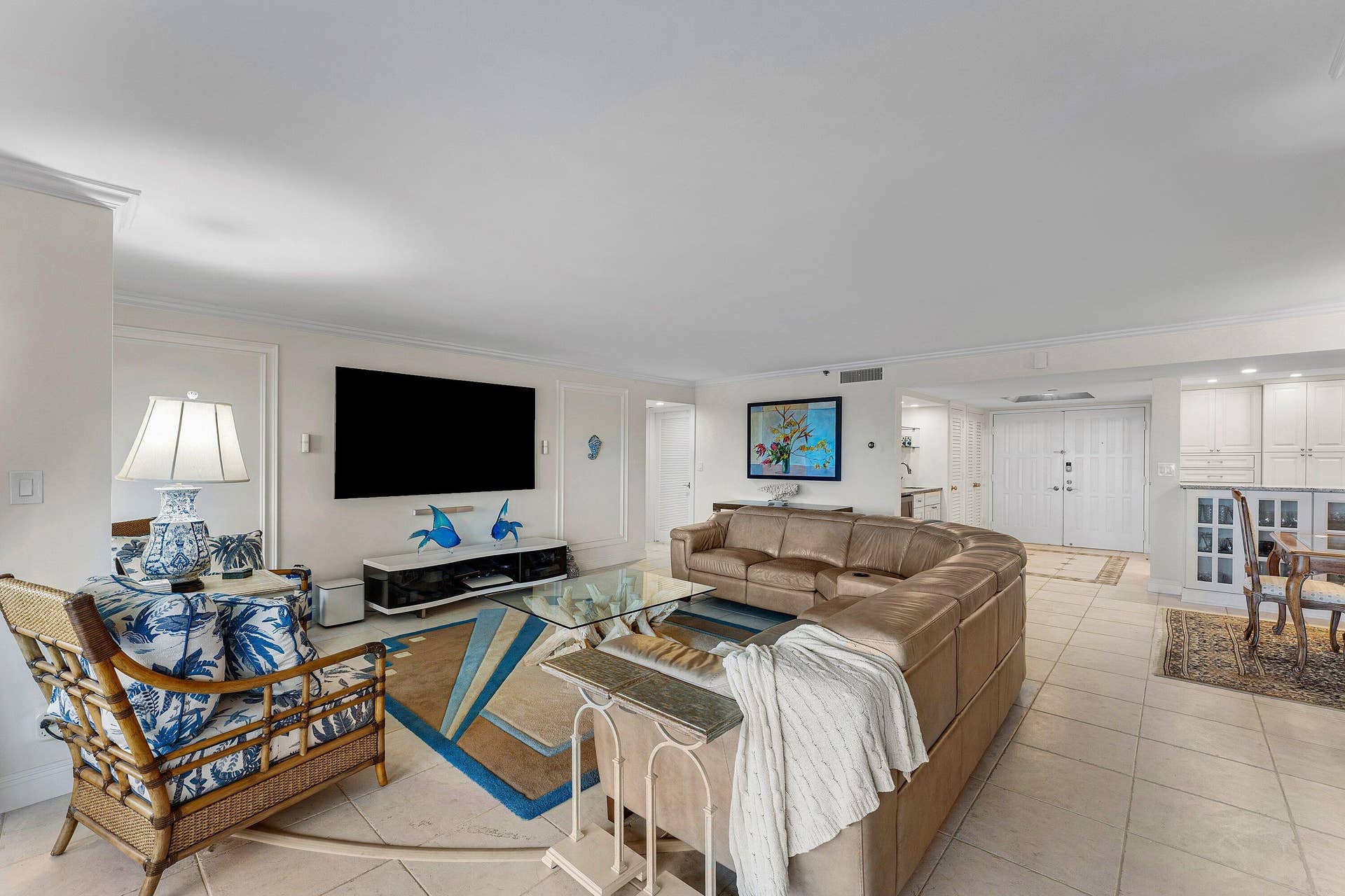 3420 S Ocean Boulevard, #PH-W, Highland Beach, FL 33487 Living Room