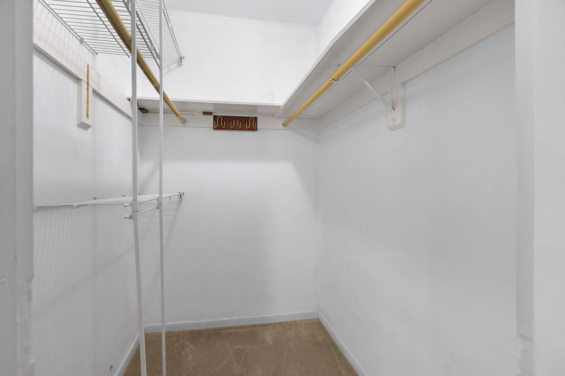 2525 W GOLF Boulevard, #119, Pompano Beach, FL 33064 Walk-in closet