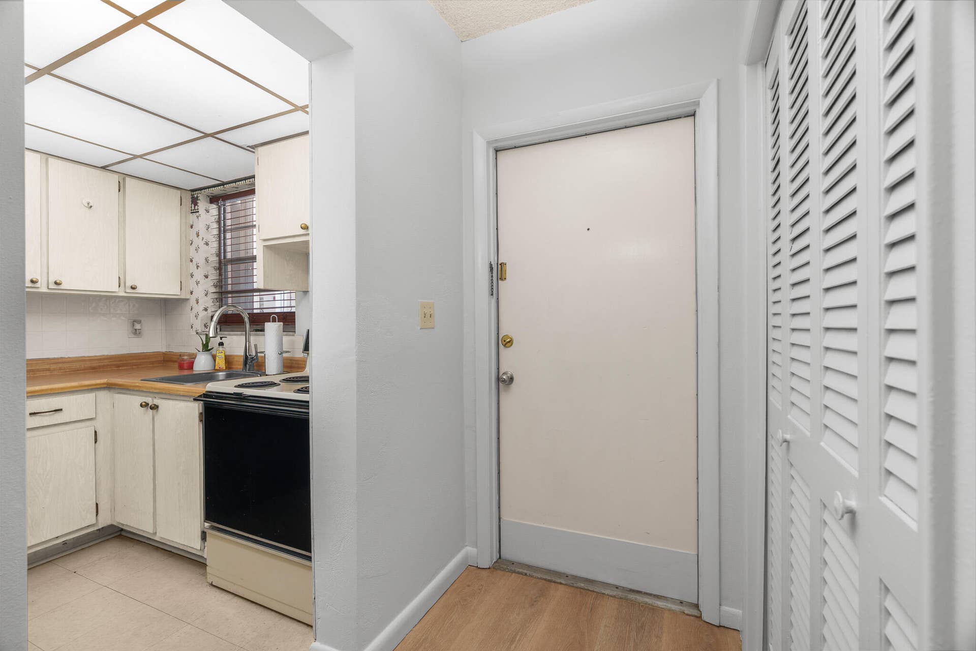 2525 W GOLF Boulevard, #119, Pompano Beach, FL 33064 DSC00311