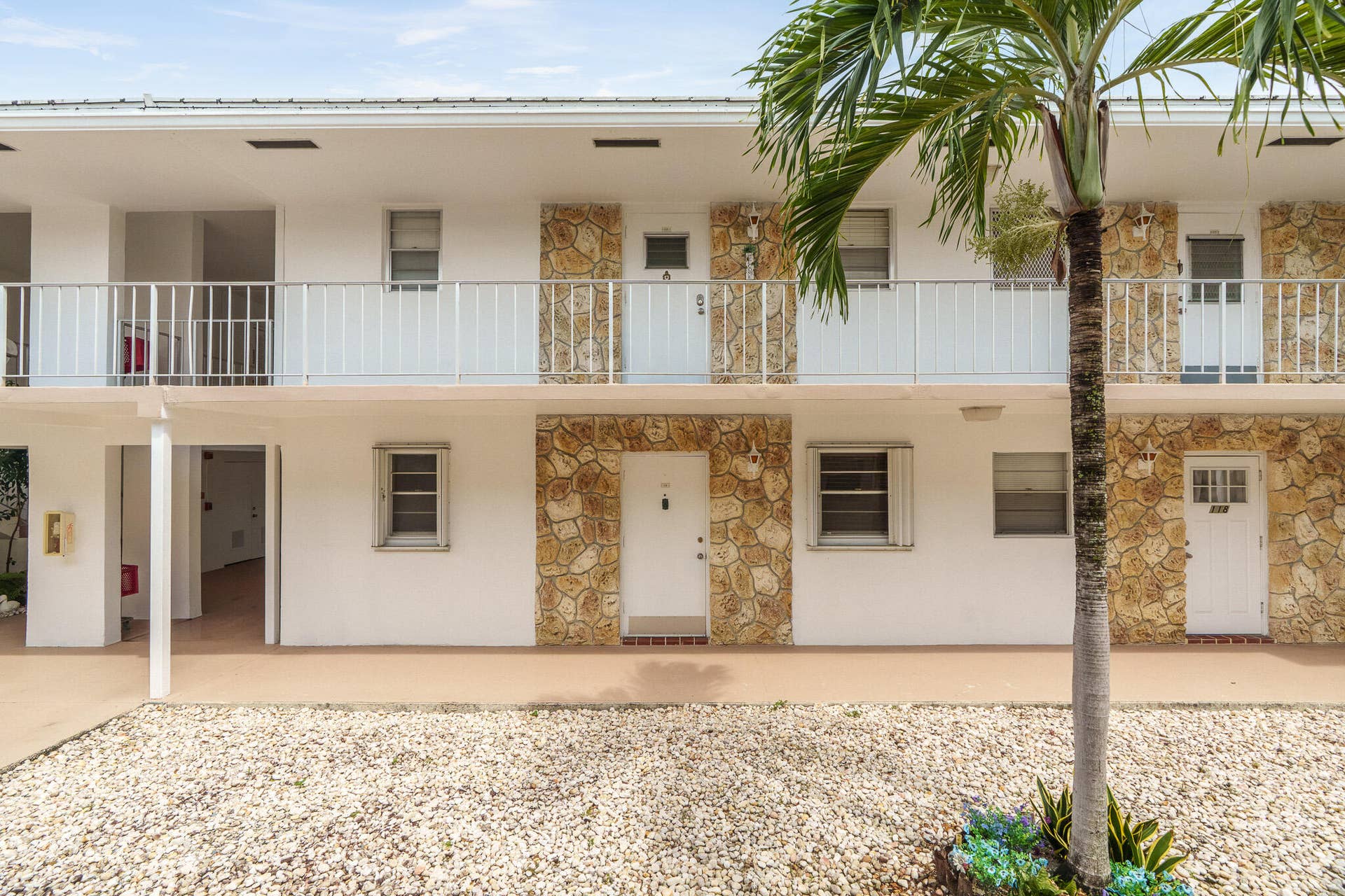 2525 W GOLF Boulevard, #119, Pompano Beach, FL 33064 Front of building