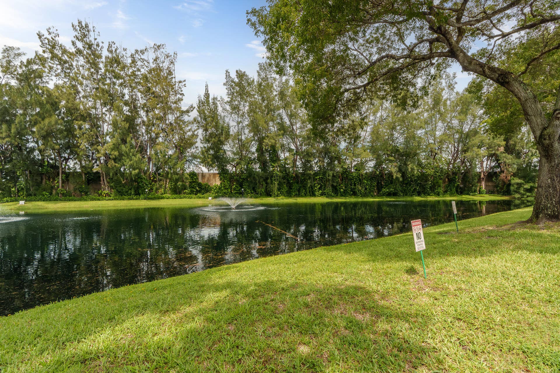 2525 W GOLF Boulevard, #119, Pompano Beach, FL 33064 Ammenities