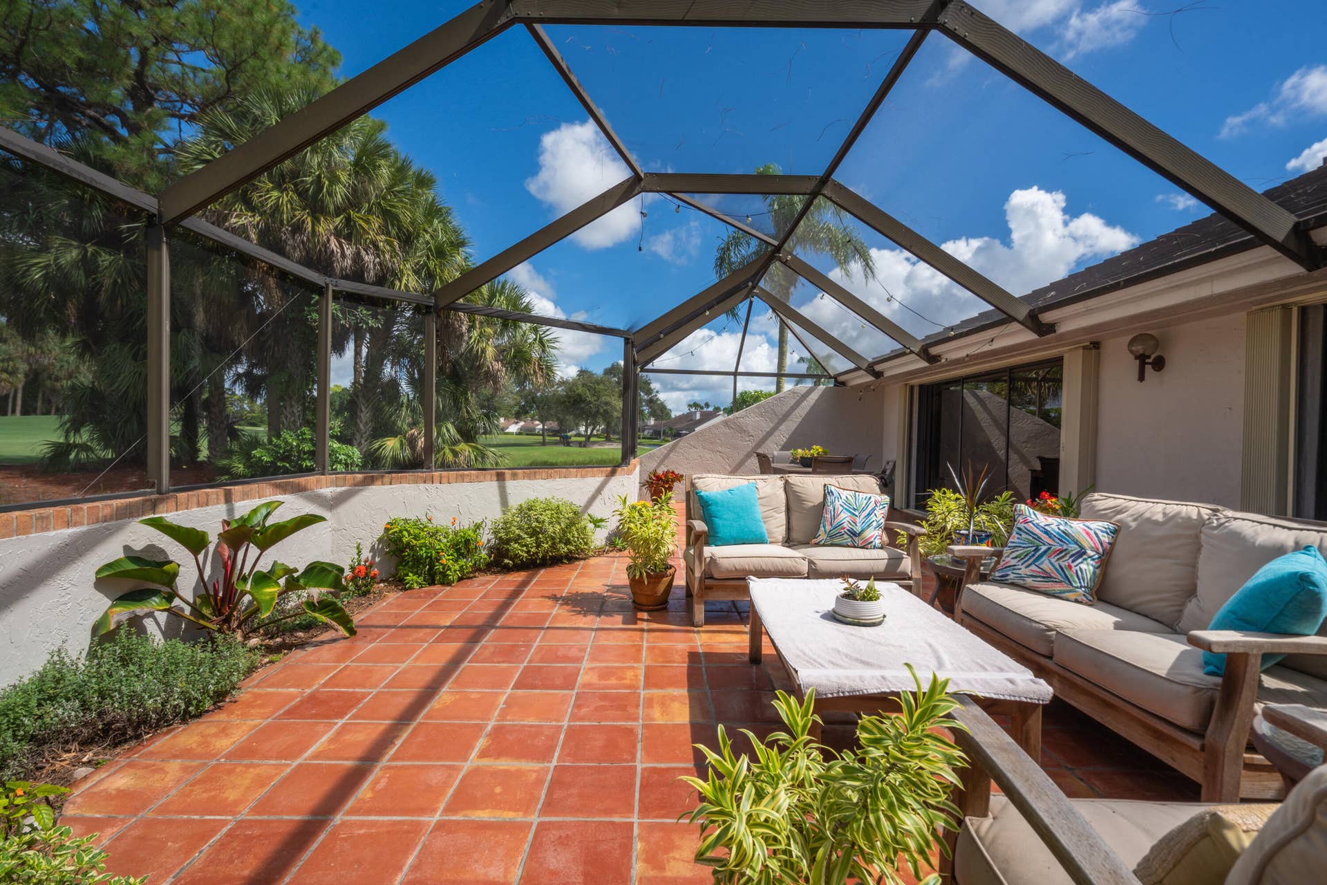 40 Edinburgh Drive, Palm Beach Gardens, FL 33418 Extended Patio