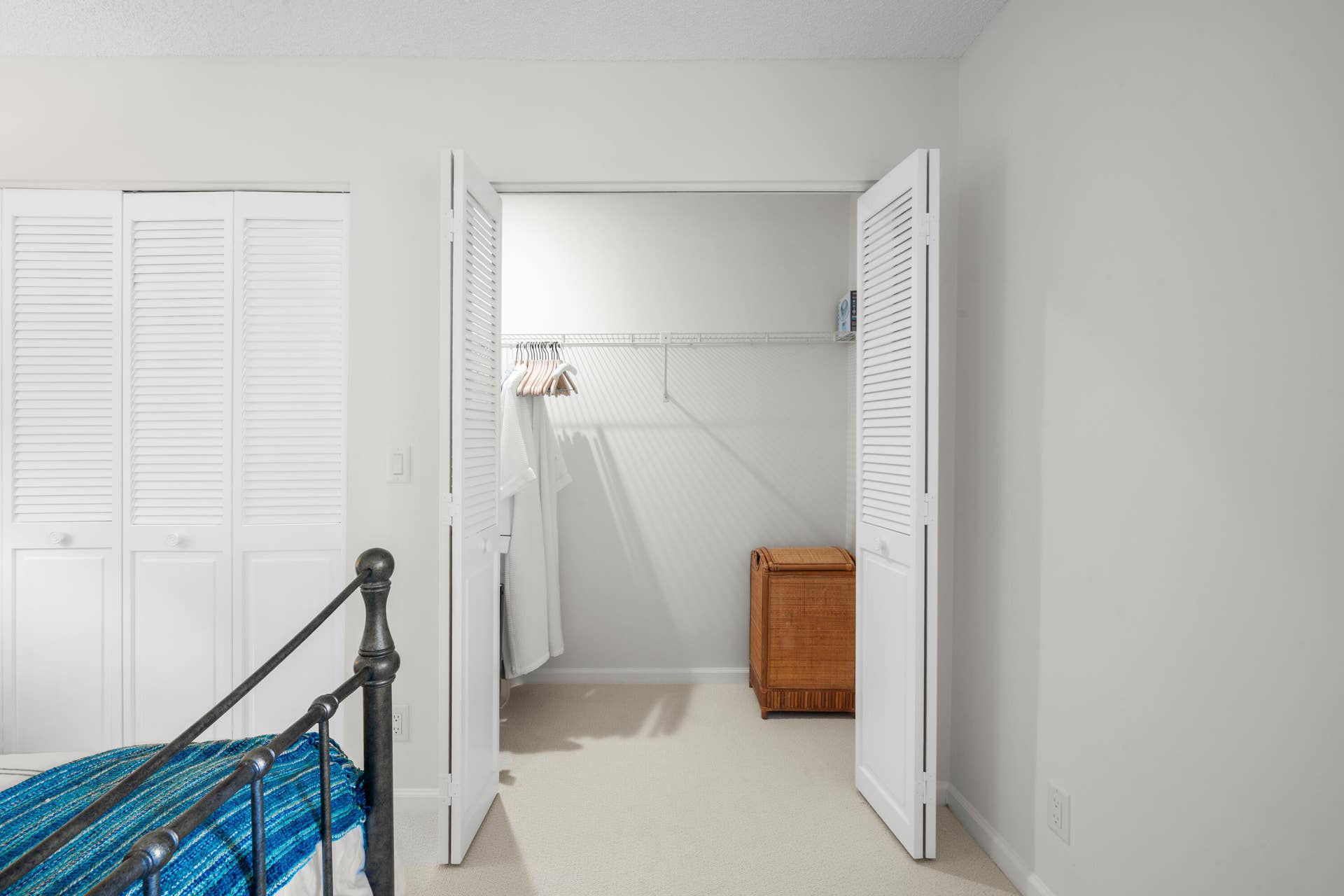40 Edinburgh Drive, Palm Beach Gardens, FL 33418 Bedroom 3 Closet