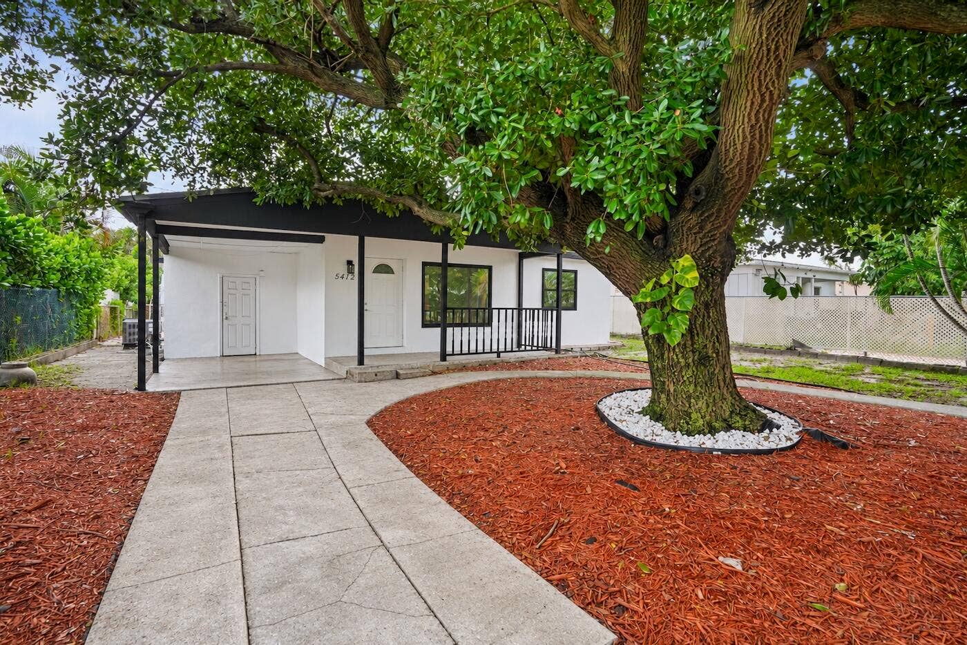 5472 NW 1ST Avenue, Oakland Park, FL 33309 ChatGPT Image Sep 25, 2026 at 10_43_21 A